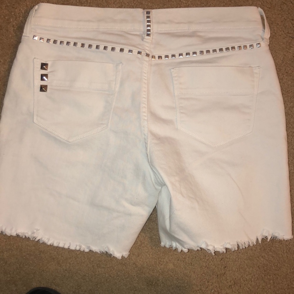 Gorgeous white studded shorts